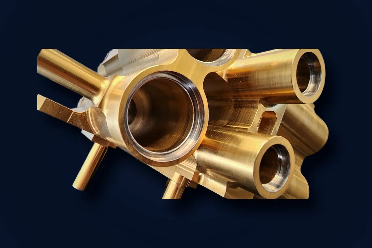 Brass hex-body fluid manifold