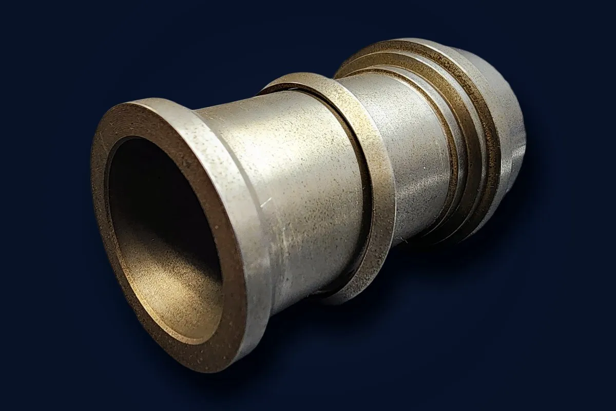 Stepped steel bearing sleeve, mirror-bore