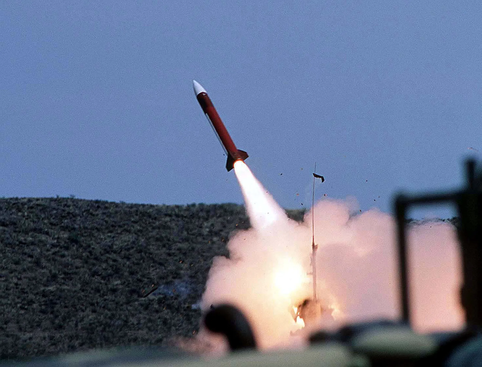 Patriot missile roars off launch pad, Roving Sands '97